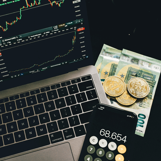 Spot 9L Xarbit team di esperti di investimenti in criptovalute